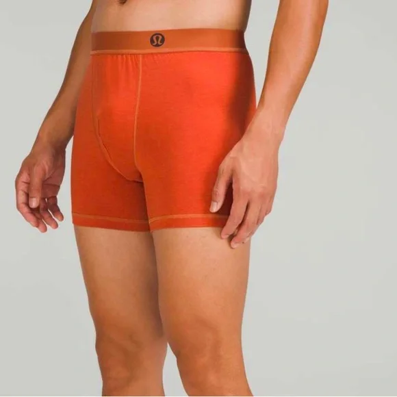 NEW Lululemon Always In Motion Boxer 5”/Large - Picture 4 of 6